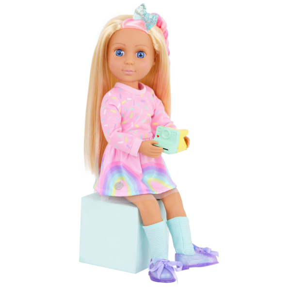 Evie 14-inch Fashion Doll Eating Play Food Cake